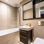 112 @ Ryedale House Apartment *