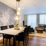 112 @ Ryedale House Apartment York
