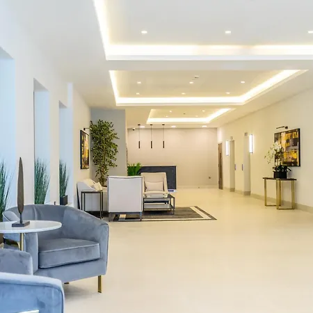 112 @ Ryedale House * يورك