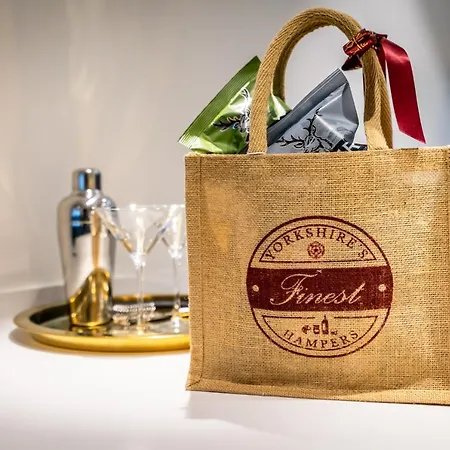 112 @ Ryedale House Daire *